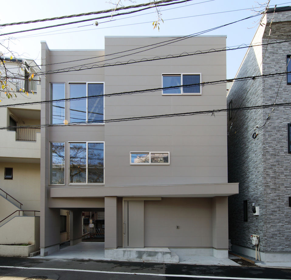 １０１０ｈｏｕｓｅ（安藤工務店） 【リビング階段/1860万円/24坪/間取り有】住宅密集地に光を取り込む、らせん階段を取り入れた開放的な空間の建築実例画像4