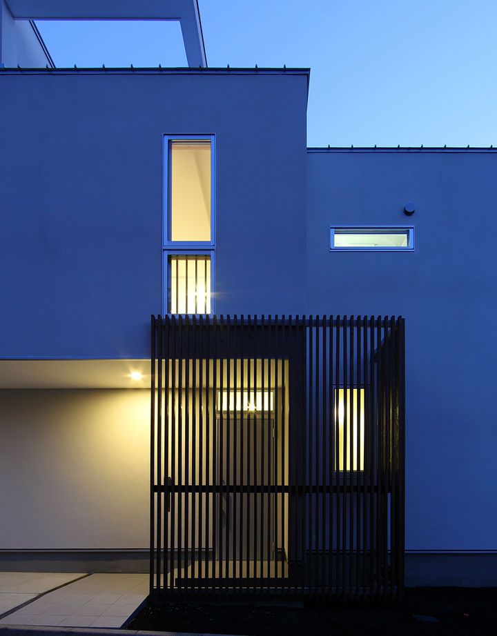 １０１０ｈｏｕｓｅ（安藤工務店） 【ビルトインガレージ/1780万円/32坪/間取図有】道路に面した角地でも外は閉じ、内に解放感ある寛ぎの家の建築実例画像10