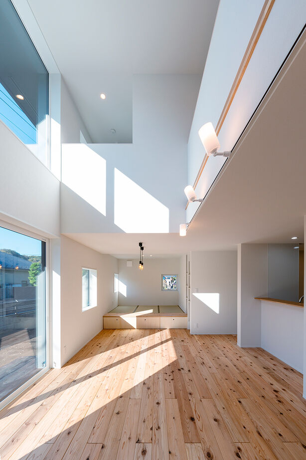 １０１０ｈｏｕｓｅ（安藤工務店） 【2000万円台/30坪/間取図有/東京ゼロエミ住宅】フレキシブルな空間設計で家族の形に寄り添う省エネ住宅の建築実例画像3