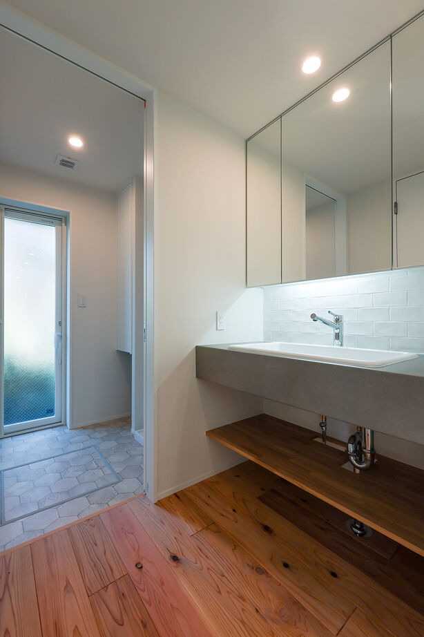 １０１０ｈｏｕｓｅ（安藤工務店） 【2000万円台/30坪/間取図有/東京ゼロエミ住宅】フレキシブルな空間設計で家族の形に寄り添う省エネ住宅の建築実例画像6