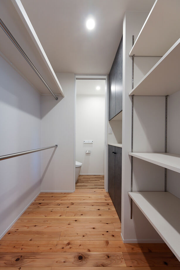 １０１０ｈｏｕｓｅ（安藤工務店） 【2000万円台/30坪/間取図有/東京ゼロエミ住宅】フレキシブルな空間設計で家族の形に寄り添う省エネ住宅の建築実例画像9