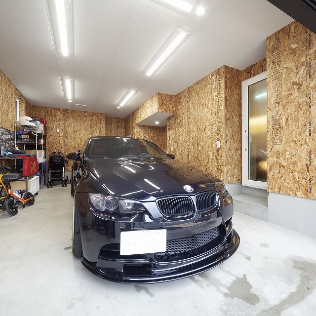 島野工務店 中2階の書斎を設けた吹き抜けの大空間。高性能設備で年中快適な省エネの家の建築実例画像9