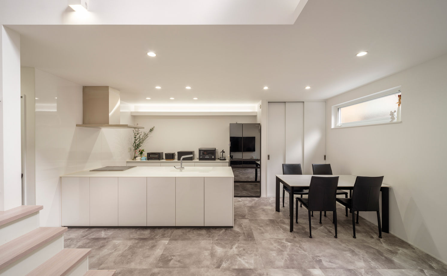 KEIJI一級建築士事務所 【京都市・2000万円台・間取り図・30坪台】スキップフロアを利用したおしゃれな書斎と家事がラクになる動線の建築実例画像3