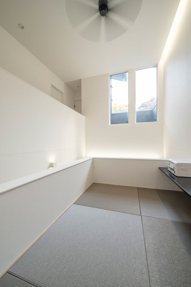 KEIJI一級建築士事務所 【京都市・2000万円台・間取り図・30坪台】スキップフロアを利用したおしゃれな書斎と家事がラクになる動線の建築実例画像8