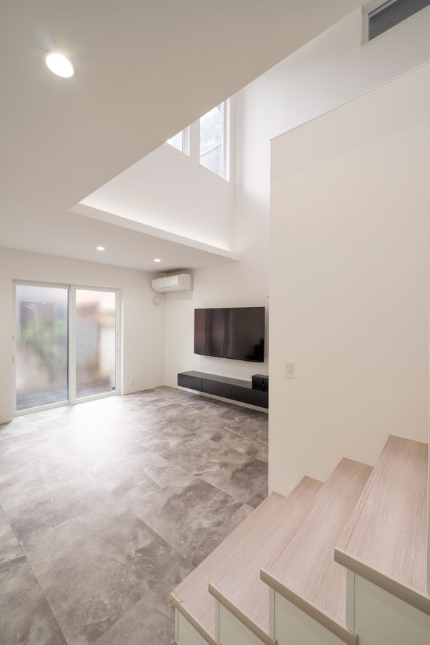 KEIJI一級建築士事務所 【京都市・2000万円台・間取り図・30坪台】スキップフロアを利用したおしゃれな書斎と家事がラクになる動線の建築実例画像14