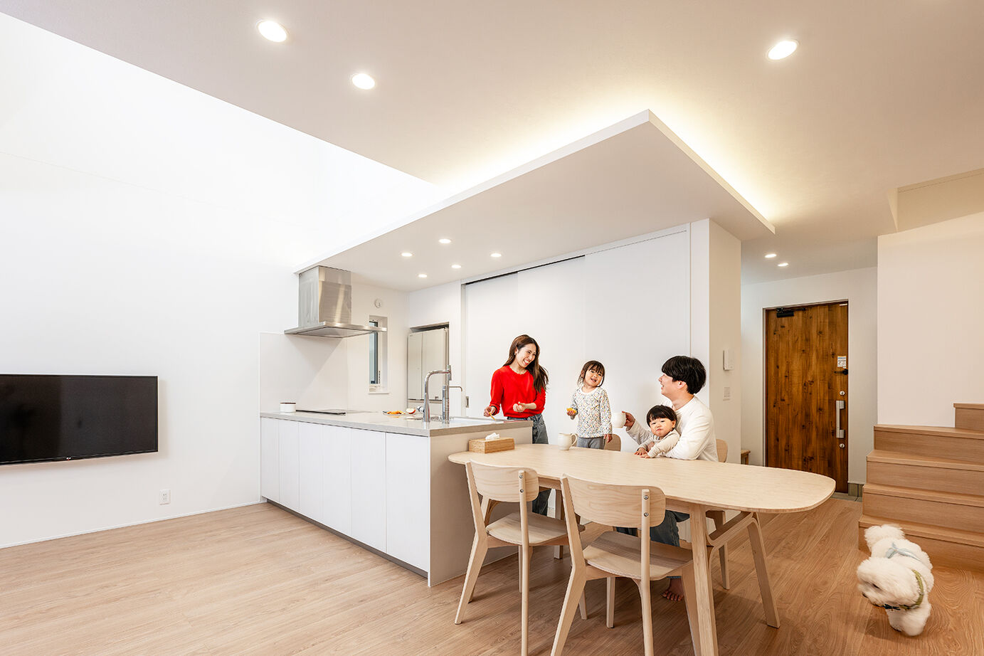 KEIJI一級建築士事務所 【W断熱・間取り図・2000万円台・28坪】夏涼しく、冬は暖か。吹き抜け大空間で、子育て家族も愛犬も快適にの建築実例画像