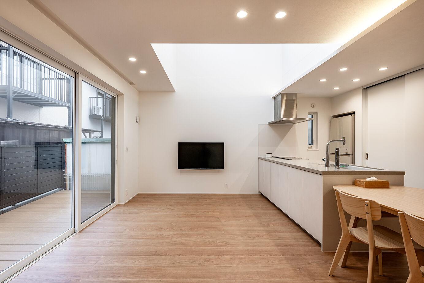 KEIJI一級建築士事務所 【W断熱・間取り図・2000万円台・28坪】夏涼しく、冬は暖か。吹き抜け大空間で、子育て家族も愛犬も快適にの建築実例画像10