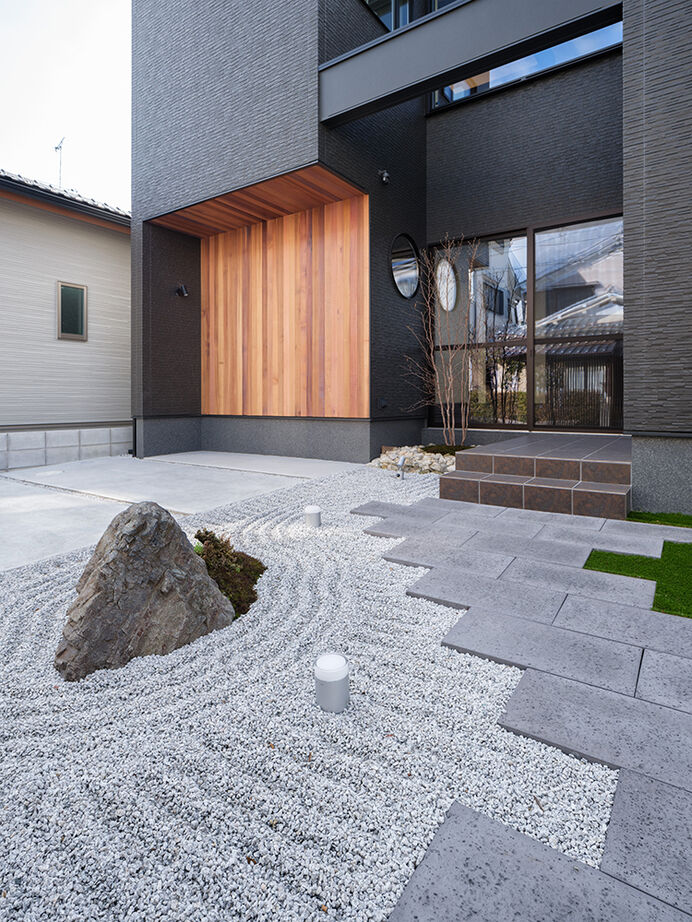 KEIJI一級建築士事務所 【W断熱・2階LDK・和モダン】自然を愛で、家族でなごむ。趣味スペースも充実した、豊かな時間を過ごせる家の建築実例画像4