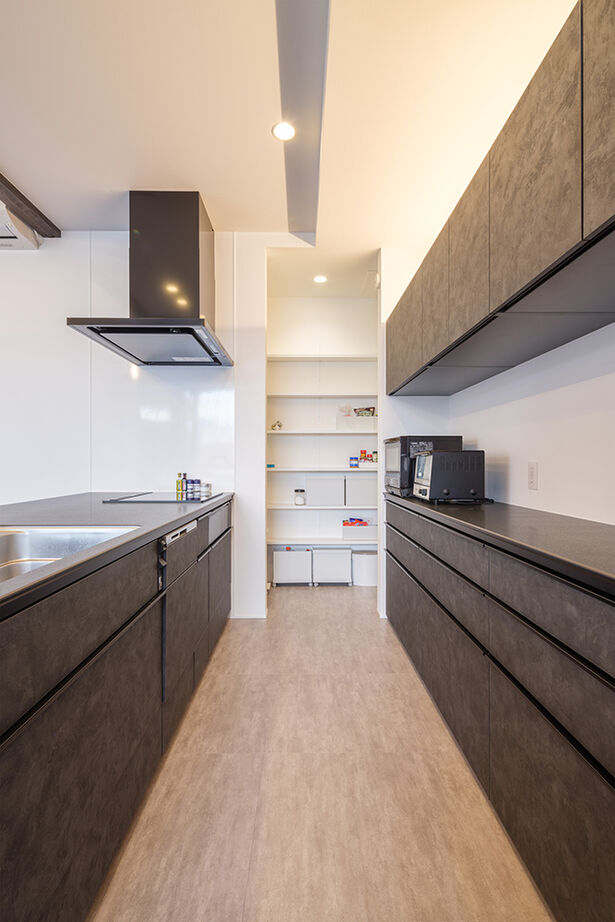 KEIJI一級建築士事務所 【W断熱・2階LDK・和モダン】自然を愛で、家族でなごむ。趣味スペースも充実した、豊かな時間を過ごせる家の建築実例画像8