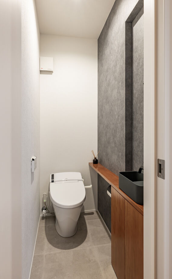 KEIJI一級建築士事務所 【京都・2000万円台・30坪】W断熱の効果を実感。毎日の家事や身支度が楽しくなる明るく開放的な吹抜けの家の建築実例画像10