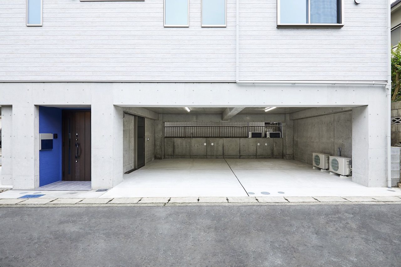 ダイヤビルト 【三世帯住宅/間取り/バルコニー/ビルトインガレージ】それぞれがのびのび過ごせる3階建てガレージハウスの建築実例画像5