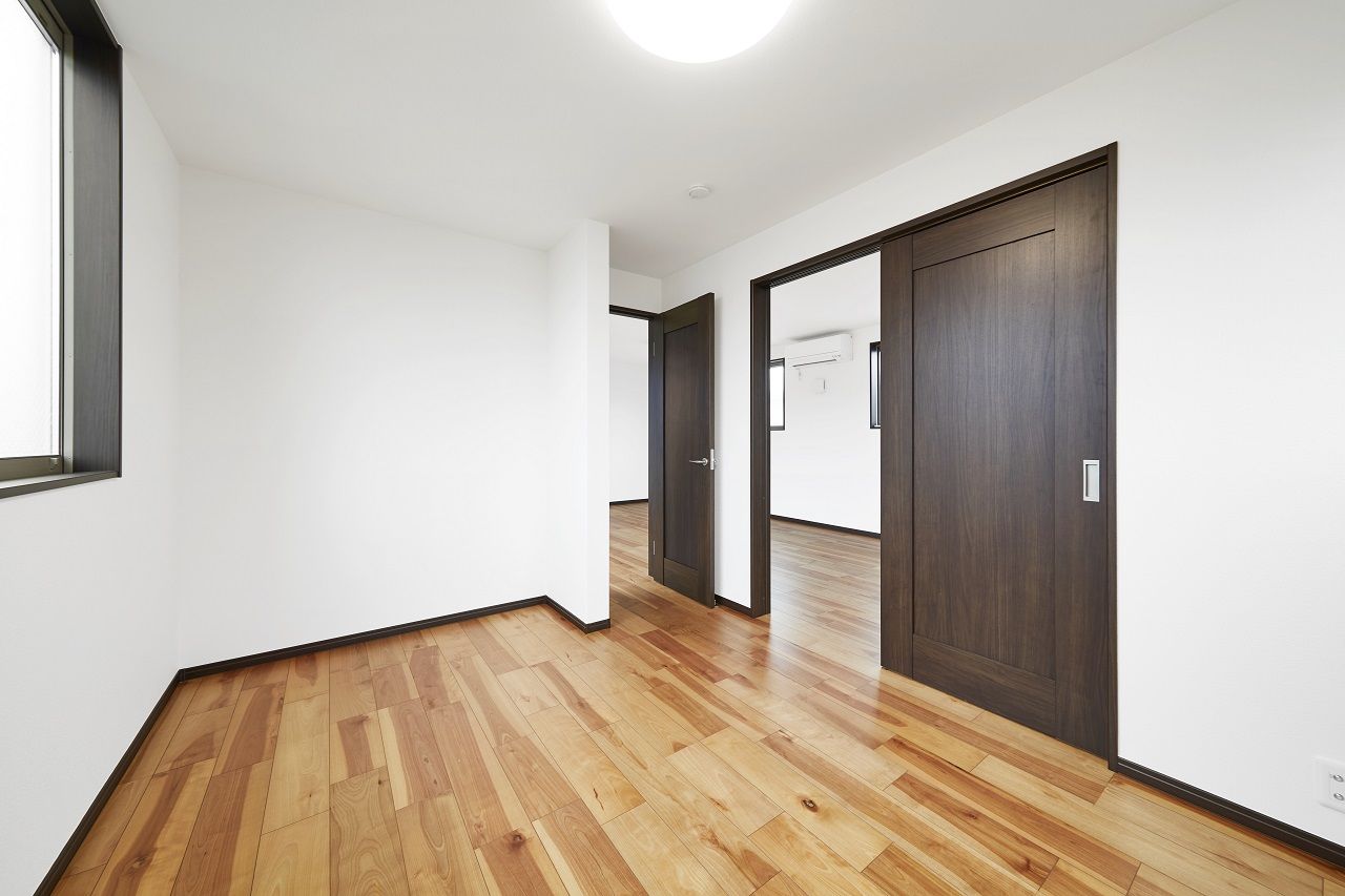 ダイヤビルト 【三世帯住宅/間取り/バルコニー/ビルトインガレージ】それぞれがのびのび過ごせる3階建てガレージハウスの建築実例画像10