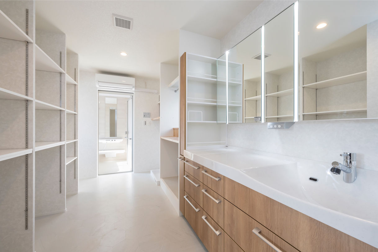 ダイヤビルト 【間取り/二世帯住宅/吹き抜け/書斎】程よい距離感を保ちながら、つながりを大切にできる二世帯の住まいの建築実例画像5