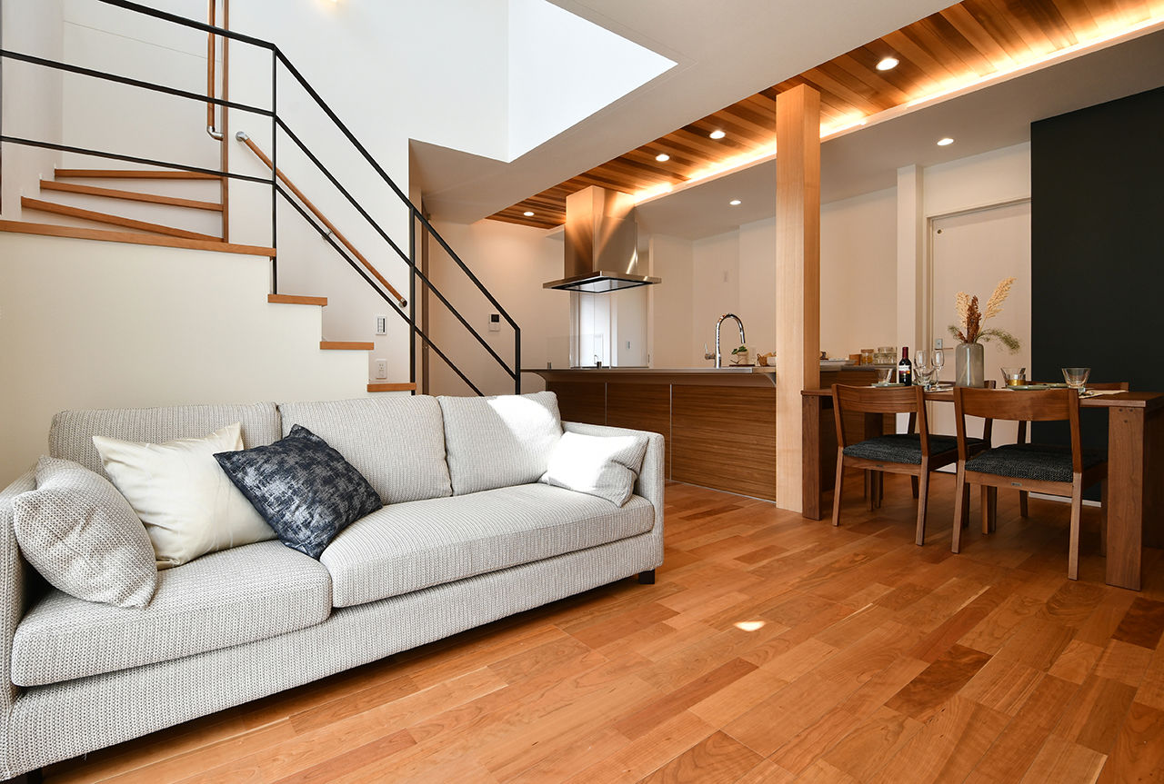 太平ハウス・ラボ 【富山市／長期優良住宅／45.4坪／インナーガレージの家】長年夢見続けてきた、車と一緒に暮らす家が実現！の建築実例画像2