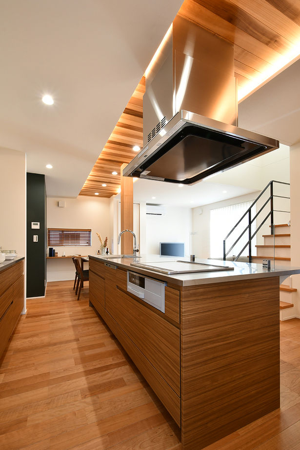 太平ハウス・ラボ 【富山市／長期優良住宅／45.4坪／インナーガレージの家】長年夢見続けてきた、車と一緒に暮らす家が実現！の建築実例画像5