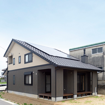 池田建設　oh!!one house. 無垢の木をたっぷり使ってもメンテナンス簡単！機能的で家事ラクなログハウス風の住まいの建築実例画像7