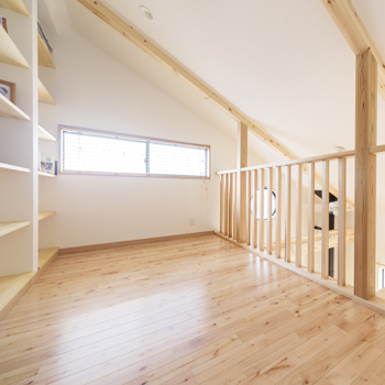 池田建設　oh!!one house. 無垢の木をたっぷり使ってもメンテナンス簡単！機能的で家事ラクなログハウス風の住まいの建築実例画像9