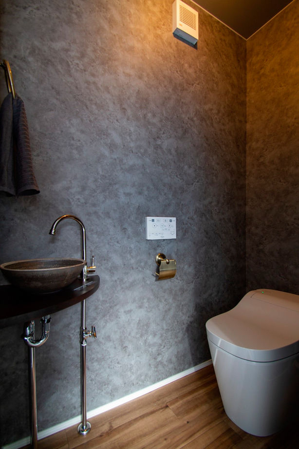 池田建設　oh!!one house. 【2000万円台｜間取り有】インテリアはグレーでまとめて。ウッドデッキ、吹抜リビングのある子育てハウスの建築実例画像8