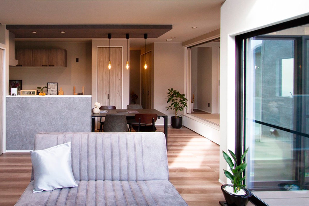 池田建設　oh!!one house. 【2000万円台｜間取り有】インテリアはグレーでまとめて。ウッドデッキ、吹抜リビングのある子育てハウスの建築実例画像10