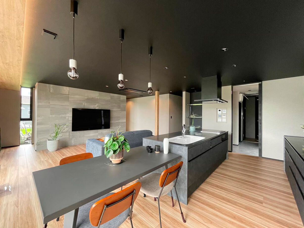 池田建設　oh!!one house. 【三重県｜30坪の平屋｜間取り有】一緒の時も、一人の時も充実する開放感たっぷりの別荘のような平屋の建築実例画像4