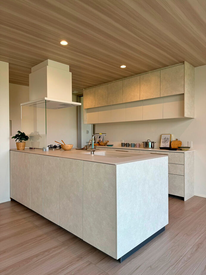 池田建設　oh!!one house. 【伊勢市｜ガレージハウス×スキップフロア｜間取り有】タテの空間を使いこなした居場所がたくさんある家の建築実例画像3