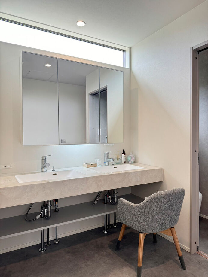 池田建設　oh!!one house. 【伊勢市｜ガレージハウス×スキップフロア｜間取り有】タテの空間を使いこなした居場所がたくさんある家の建築実例画像5