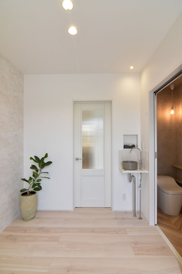 菅原工務店 【大崎市/アイランドキッチン/スケルトン階段】大人かわいいインテリアの家の建築実例画像9