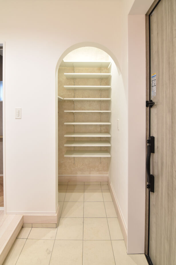 菅原工務店 【大崎市/アイランドキッチン/スケルトン階段】大人かわいいインテリアの家の建築実例画像10