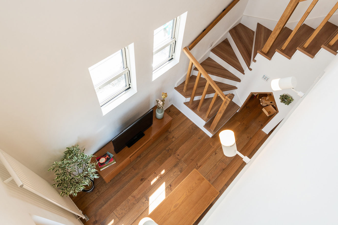 竹内建設 【札幌市/2000万円台/4LDK】お気に入り素材にこだわった北欧デザインの三角屋根の家の建築実例画像10