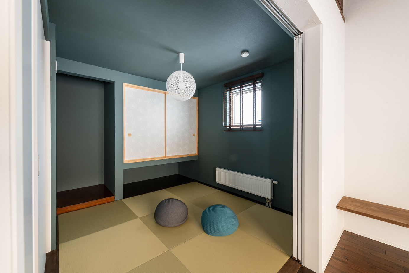 竹内建設 【札幌市/平屋/ナチュラル】吹上げ天井が解放感を演出する自然素材の住まいの建築実例画像6