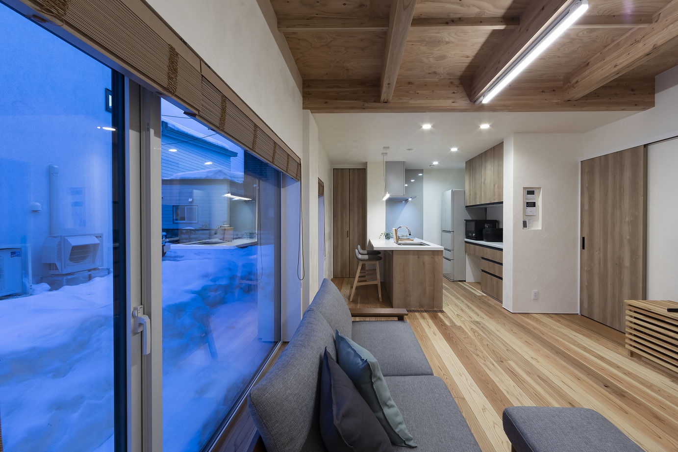 竹内建設 【札幌市/2000万円台/シンプルモダン】とことん北海道にこだわった夫婦のコンパクトな家の建築実例画像3