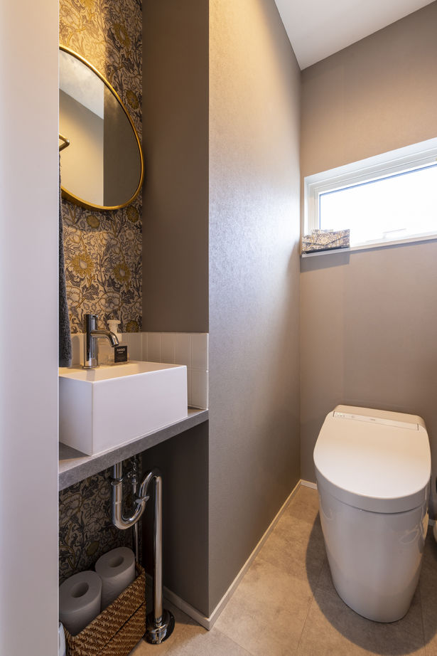 竹内建設 【札幌市/ナチュラル/土間テラス】雑貨が映えるテラスとLDKを楽しむ、アウトドア好き家族のこだわりの家の建築実例画像9