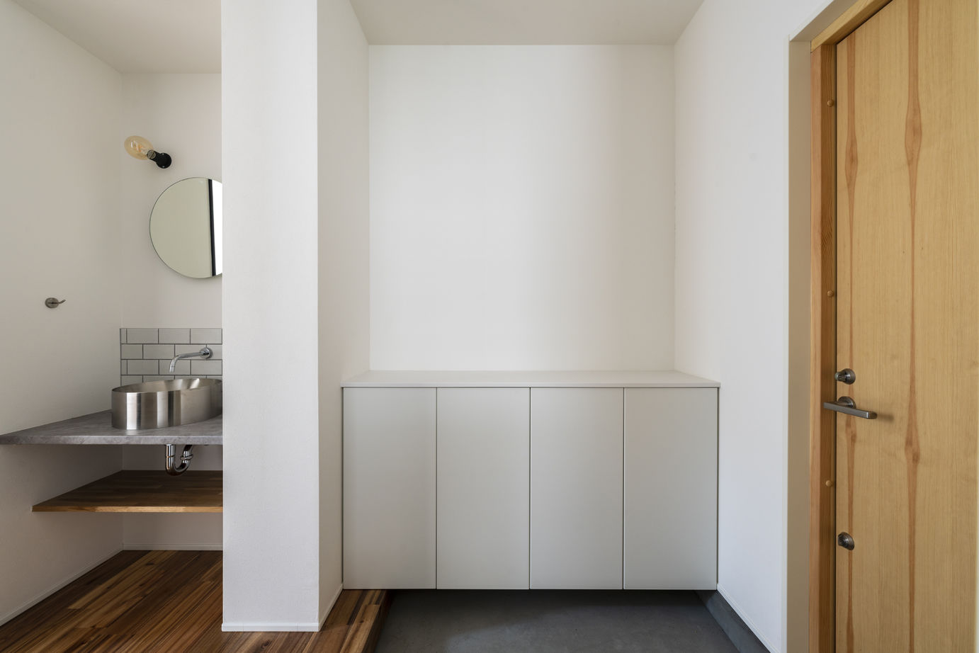 竹内建設 【江別市/土間テラス/ナチュラル】ゆったりと家族の時間をはぐくむコの字の間取りの建築実例画像8