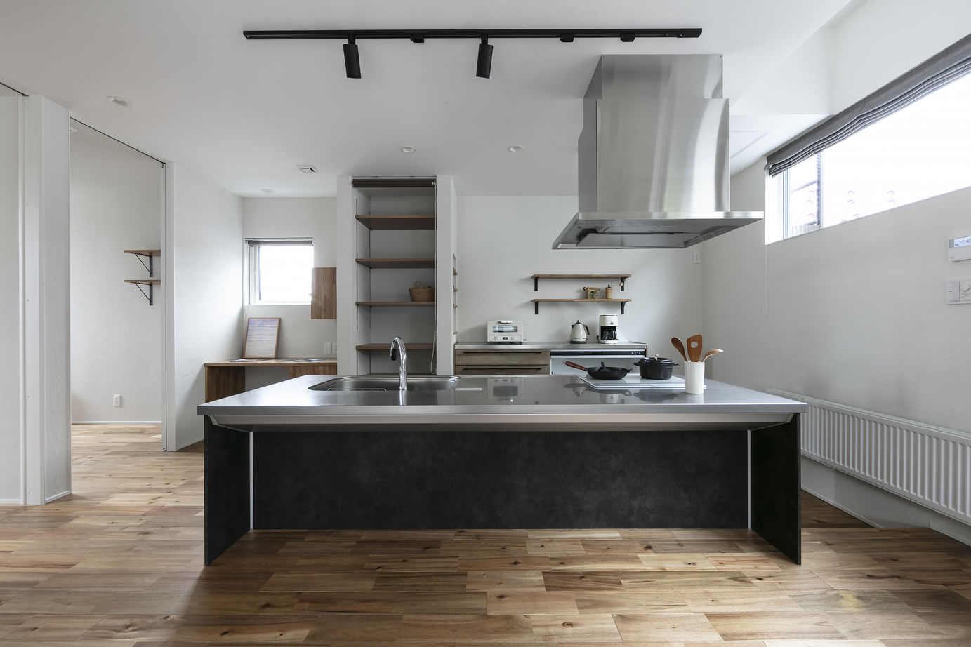 竹内建設 【札幌市/平屋/玄関土間】家事動線が考えられたシンプルな平屋の建築実例画像3