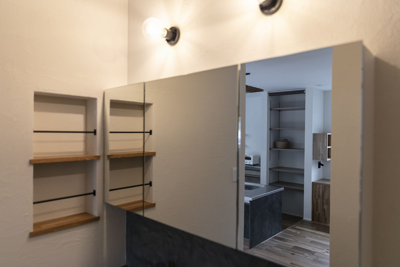 竹内建設 【札幌市/平屋/玄関土間】家事動線が考えられたシンプルな平屋の建築実例画像6