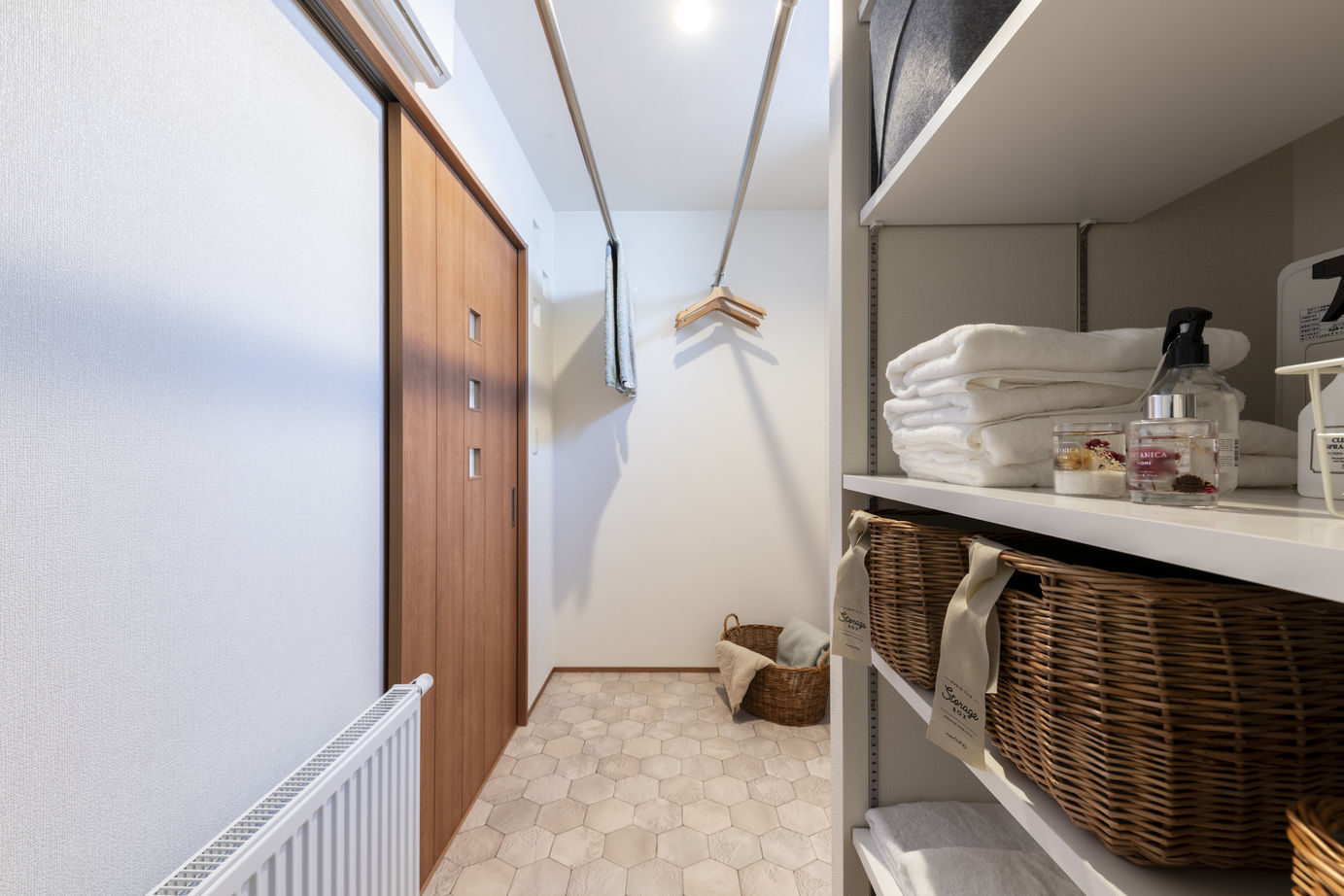 竹内建設 【札幌市/ナチュラル/出窓】こだわりが詰まったカフェ風の家の建築実例画像7