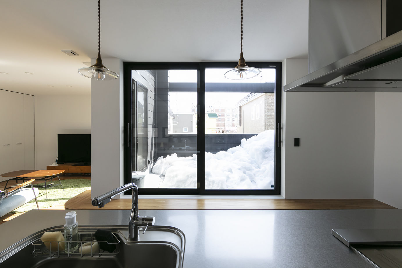 竹内建設 【江別市/2階リビング/シンプルモダン】インナーテラスのある家の建築実例画像10