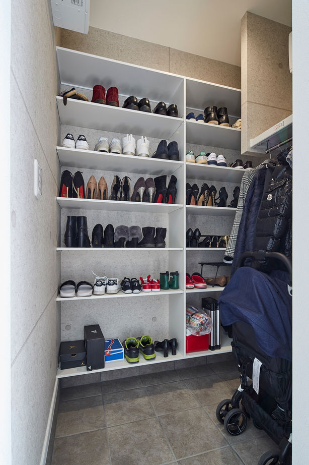 さくら不動産 【岸和田市｜1000万円台後半｜間取り図】たっぷりの収納・インナーテラス・太陽光発電のお家の建築実例画像6