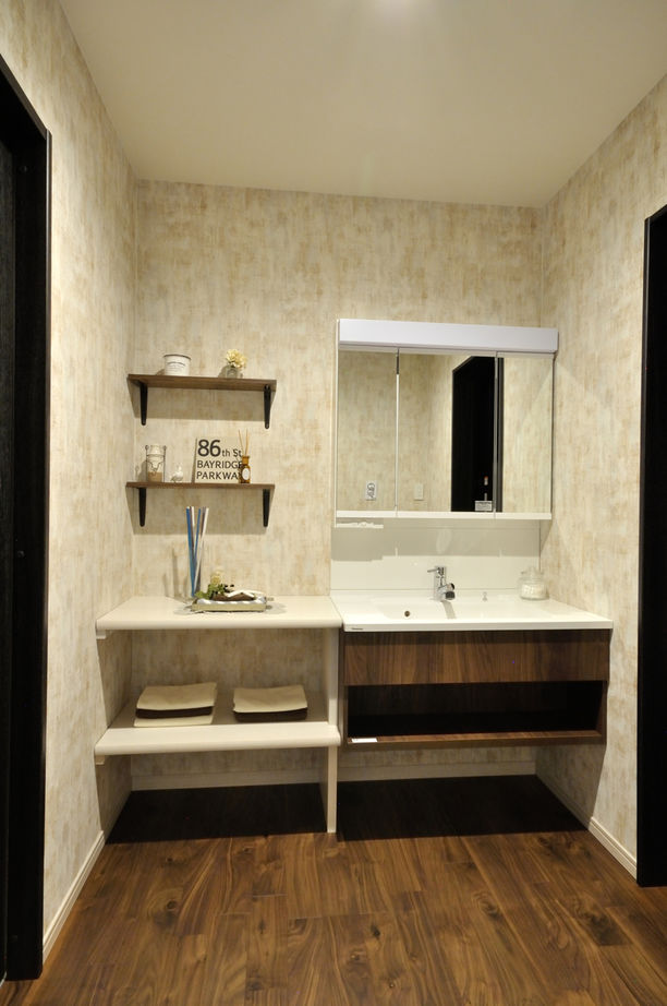 さくら不動産 【羽曳野市】太陽光発電と駐車場3台。１階に生活動線を集めたアメリカンインダストリアルな家の建築実例画像9