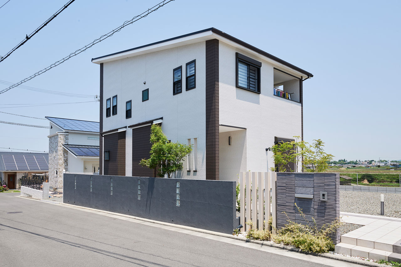 さくら不動産 【泉南市｜2000万円台前半】インテリアとDIY好きなご夫婦が専属コーディネーターと共にこだわり建てた家の建築実例画像2