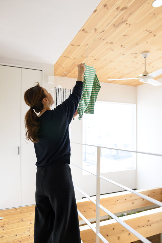 赤ちゃん基準の家　住工房プラスアルファ 全身で自然素材を感じる。住みながら馴染ませていく家の建築実例画像8