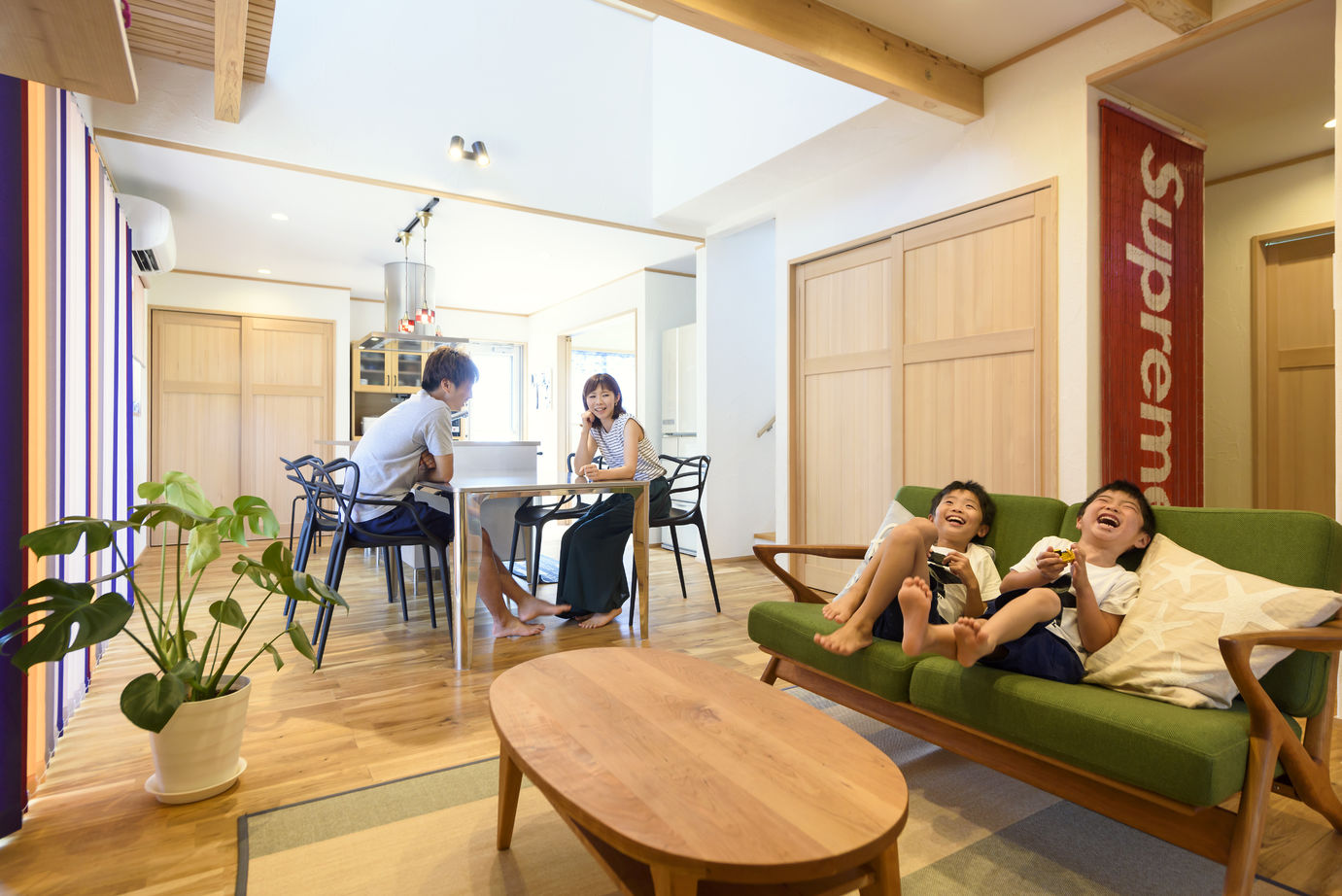 赤ちゃん基準の家　住工房プラスアルファ 知人宅でみたキッチンに一目ぼれ。このキッチンを取り入れたくてはじまった家づくりの建築実例画像7