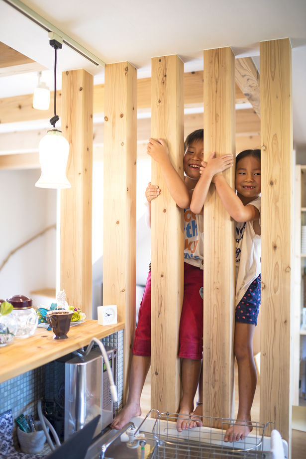 赤ちゃん基準の家　住工房プラスアルファ 細長の45坪の敷地にあわせた、住みやすさマジックの建築実例画像3