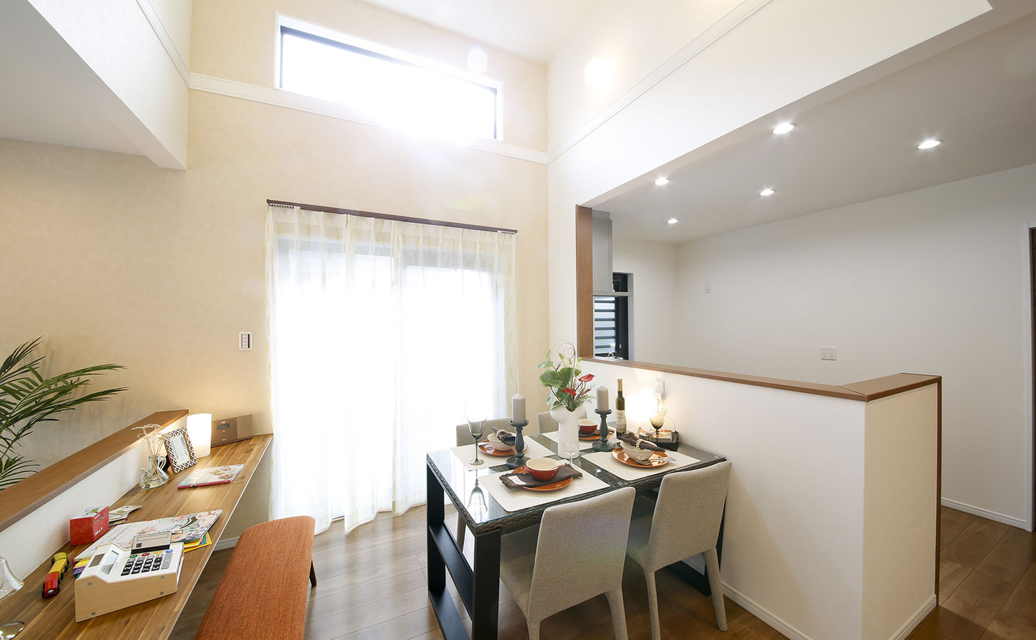 タケイハウジング 【奈良/1000万円台/家事ラク/間取り有】空間を緩やかに仕切って開放的に暮らすモダンな家の建築実例画像3