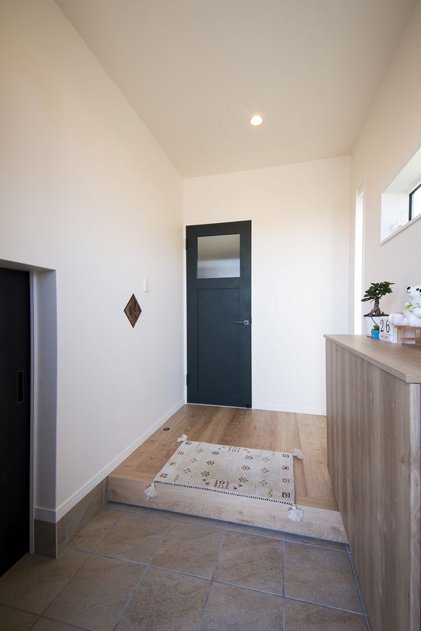 ワコーハウジング 【2000～2499万円・平屋・34坪】リビングを中心にそれぞれの部屋がつながる、平屋プラスαの1.5階建ての家の建築実例画像5