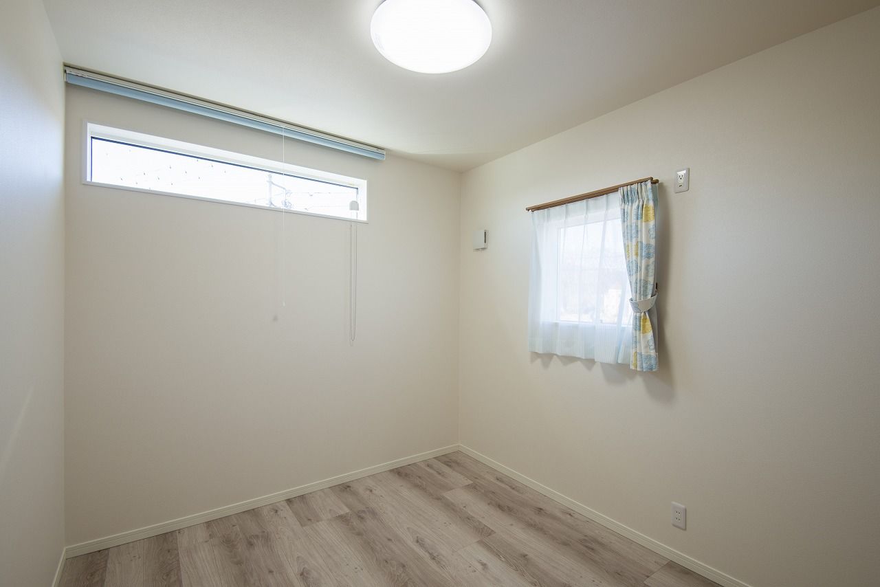 ワコーハウジング 【2000～2499万円・平屋・34坪】リビングを中心にそれぞれの部屋がつながる、平屋プラスαの1.5階建ての家の建築実例画像6