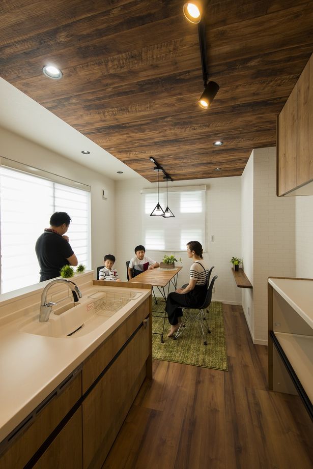 ワコーハウジング 【2000～2499万円・43坪】家族と一緒に住まいも成長 暮らしの変化にもフィットする、アイデアいっぱいの家の建築実例画像4