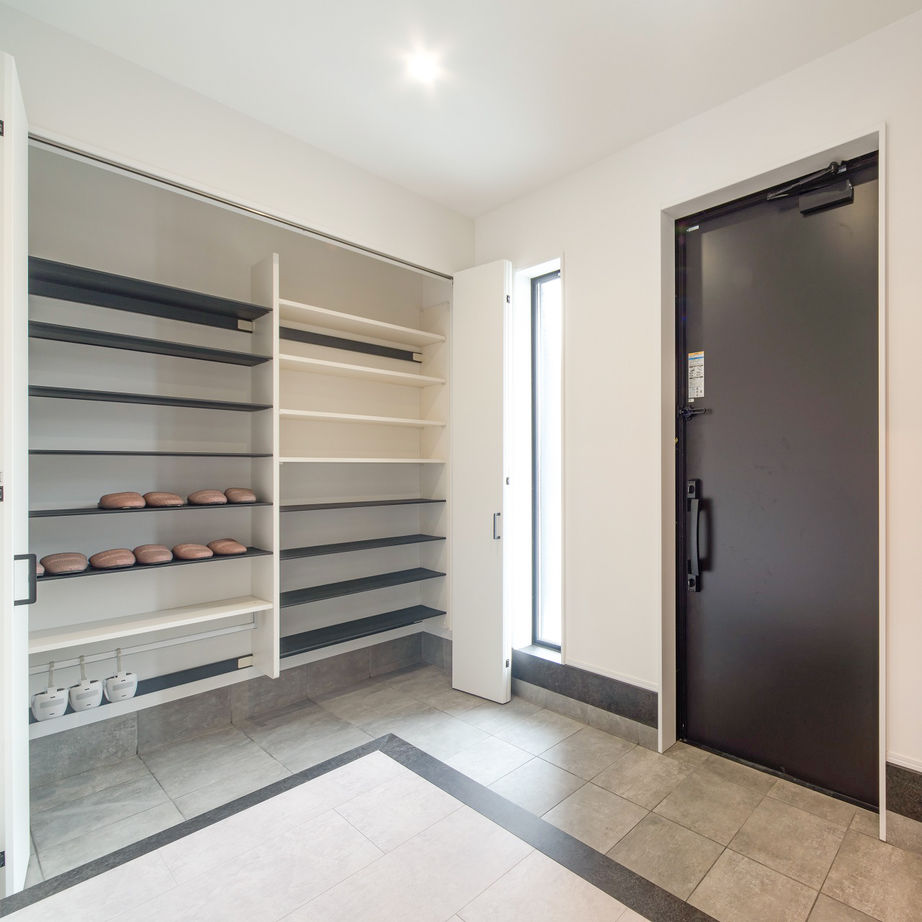 ニーズホーム スキップフロアやリビングクローク　家族がゆるやかにつながる家の建築実例画像8