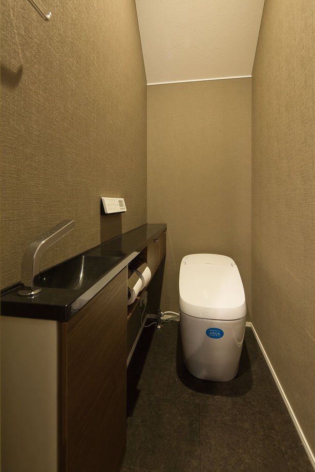 サートンホーム（横浜・相模原・八王子） 【2345万円/約30坪/ビルトインガレージ/間取り有】限られた敷地でも広々快適な屋上がある住まいの建築実例画像11