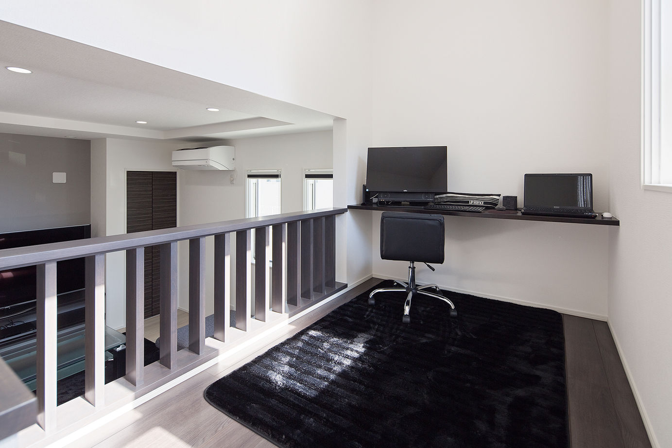 サートンホーム（横浜・相模原・八王子） 【2163万円/間取り有】こだわりのガレージハウスで、2台の愛車やバイクと思い切り遊ぶ住まいの建築実例画像4